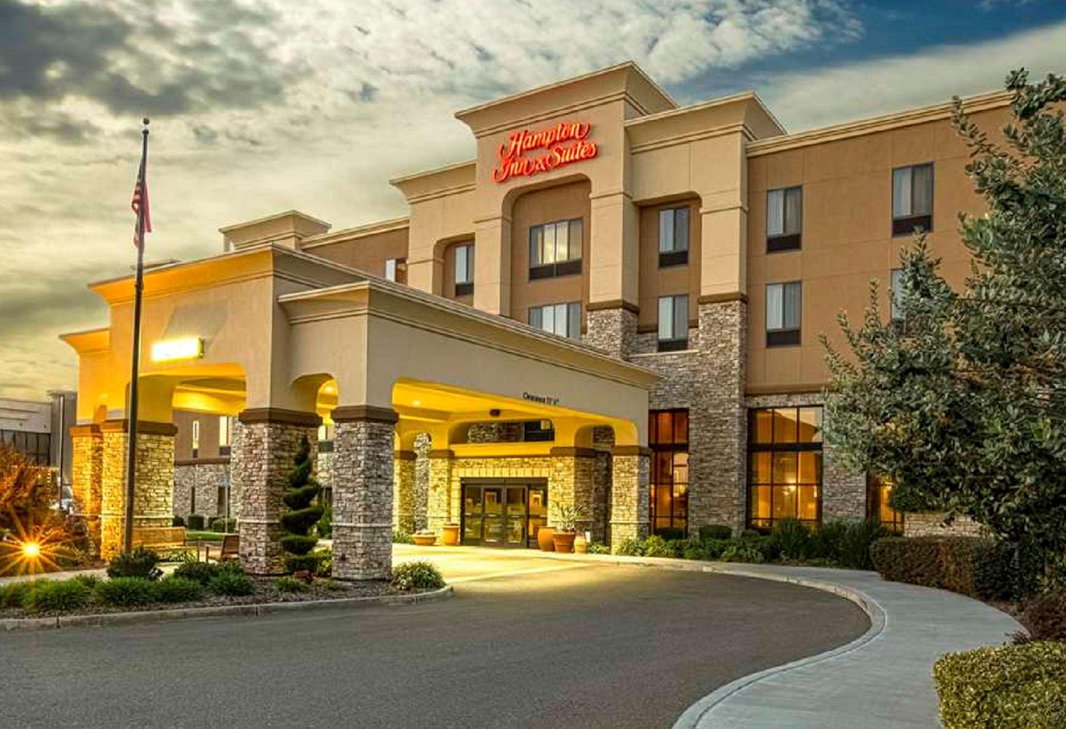 Hampton Inn & Suites Sacramento-Elk Grove Laguna I-5 Exterior photo