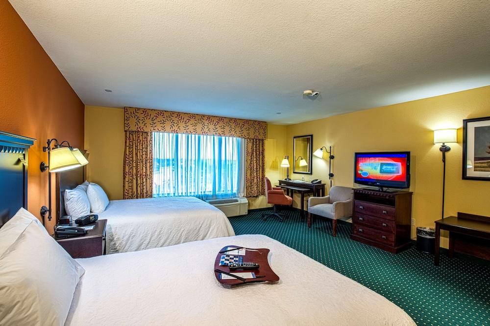 Hampton Inn & Suites Sacramento-Elk Grove Laguna I-5 Exterior photo