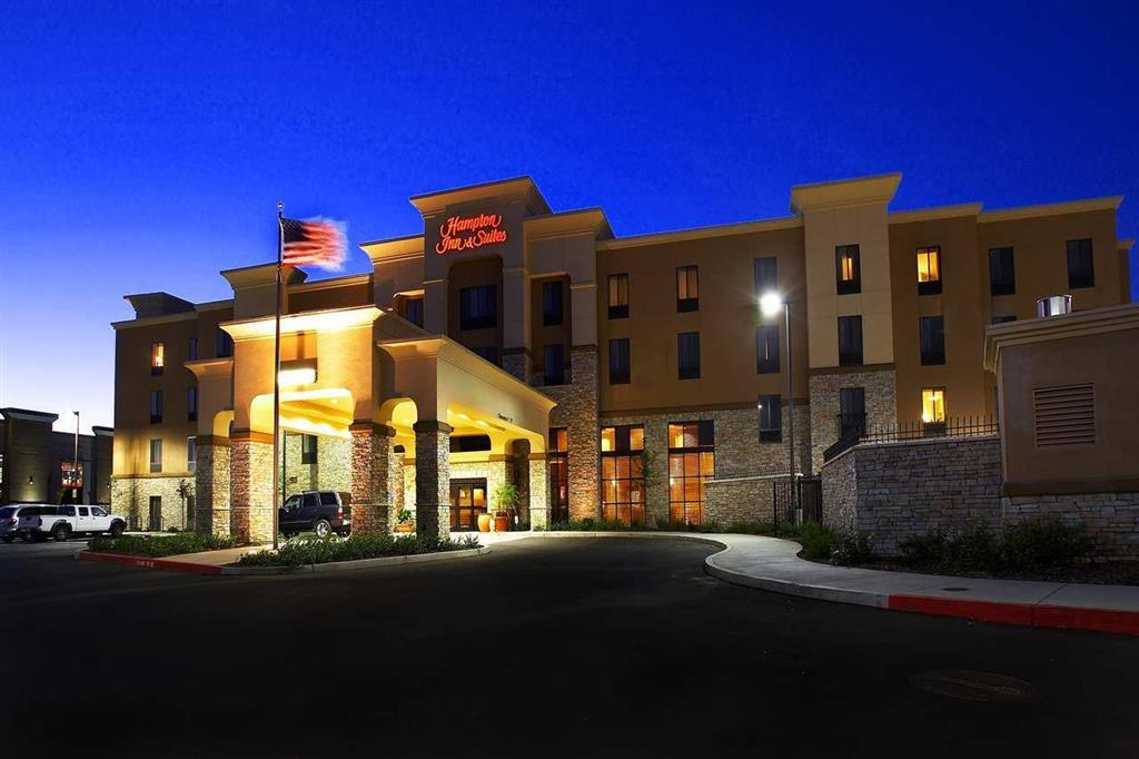 Hampton Inn & Suites Sacramento-Elk Grove Laguna I-5 Exterior photo
