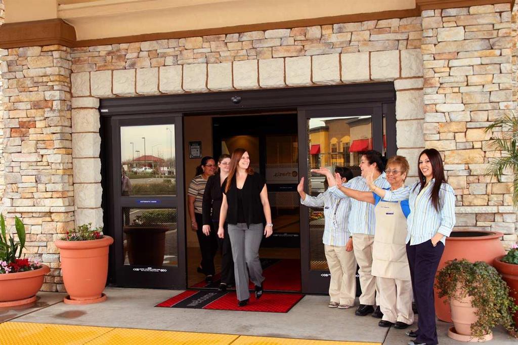 Hampton Inn & Suites Sacramento-Elk Grove Laguna I-5 Exterior photo