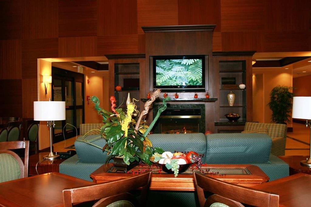 Hampton Inn & Suites Sacramento-Elk Grove Laguna I-5 Interior photo